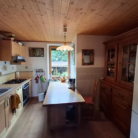 Maison 20' Colmar Jardin Calme Chevaux Vue Poêle à Bois Hébergement de vacances *