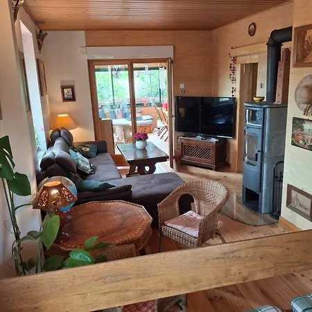 Maison 20' Colmar Jardin Calme Chevaux Vue Poêle à Bois Hébergement de vacances Jungholtz